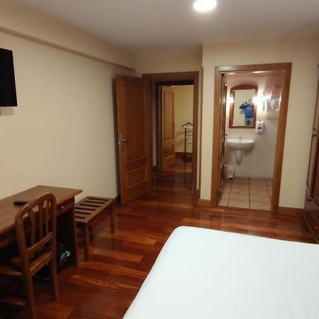 Ostatu Zegama Hotel ภายนอก รูปภาพ