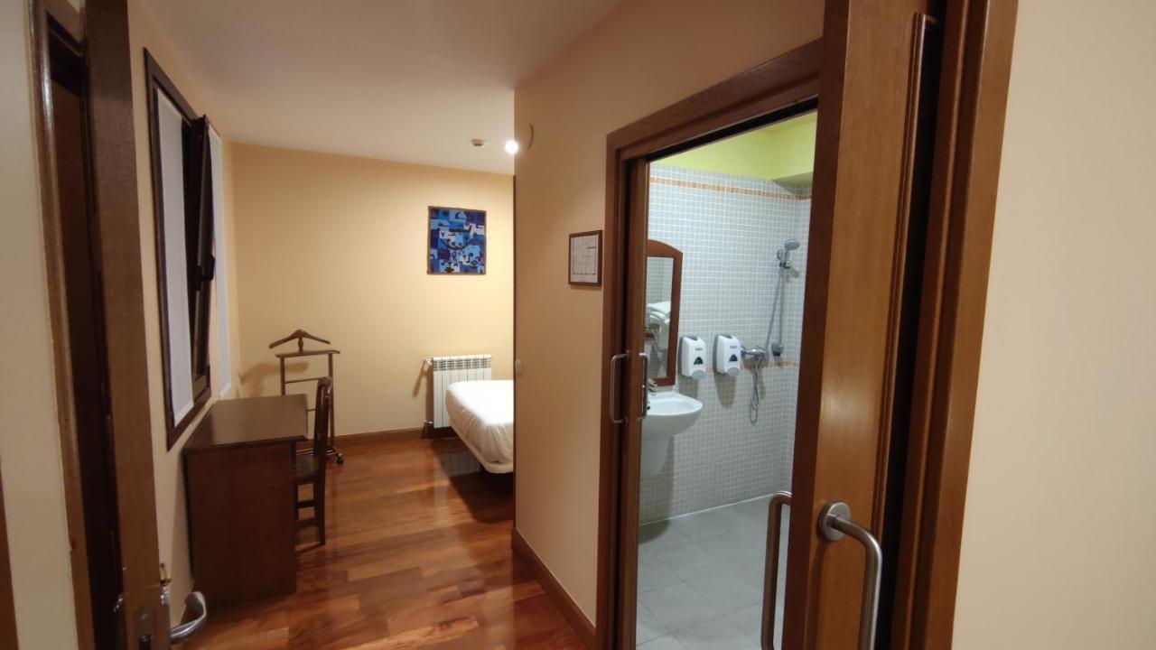 Ostatu Zegama Hotel ภายนอก รูปภาพ