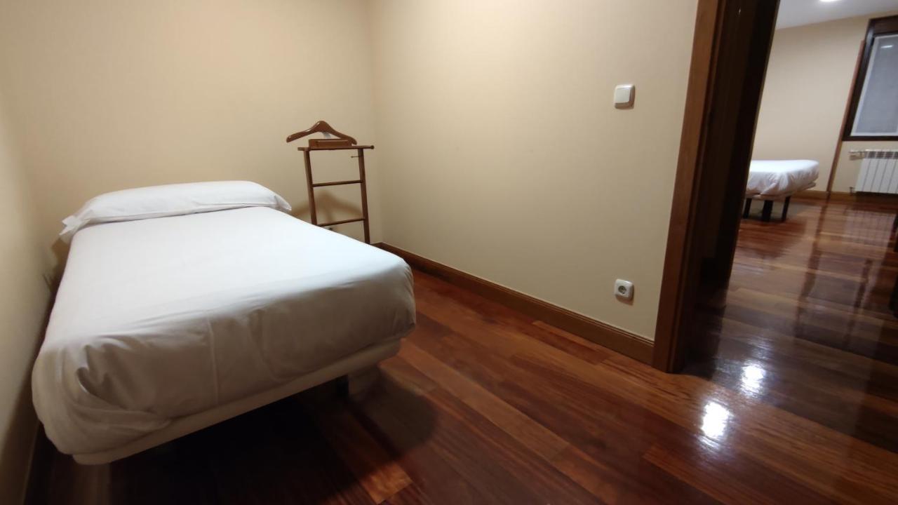 Ostatu Zegama Hotel ภายนอก รูปภาพ